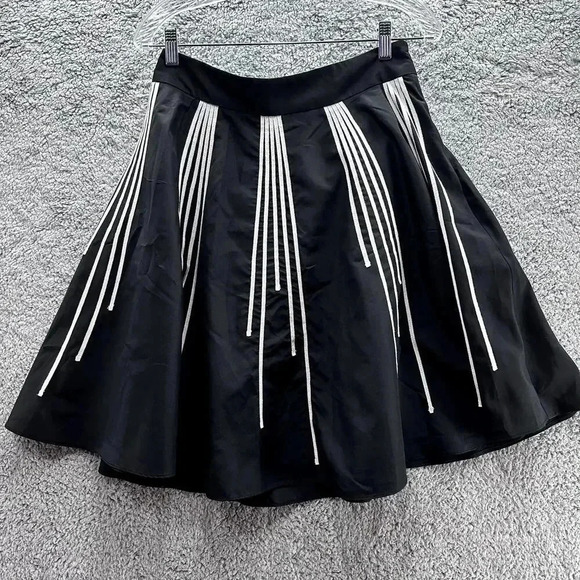 The Limited‎ Size Small Skirt Black with White Lines - Picture 1 of 9